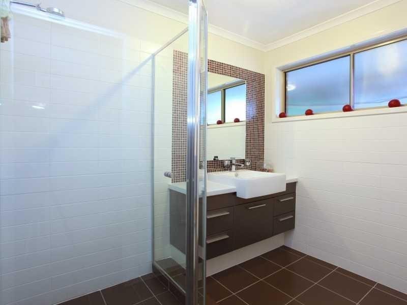 1/23 Paramount Place, Oxenford QLD 4210