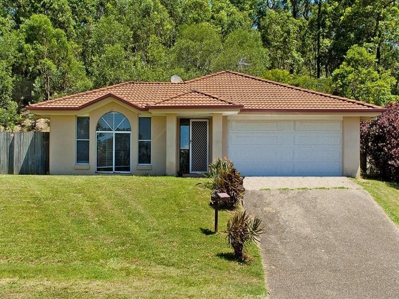 18 Winslow Court, Oxenford QLD 4210