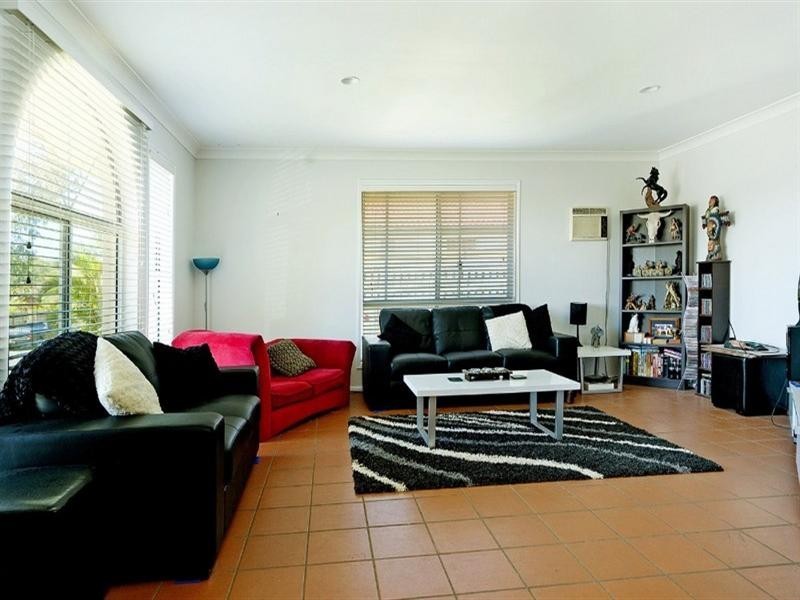 18 Winslow Court, Oxenford QLD 4210