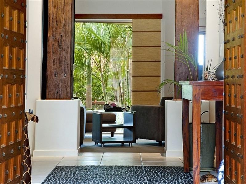 9 Mercure Place, Highland Park QLD 4211