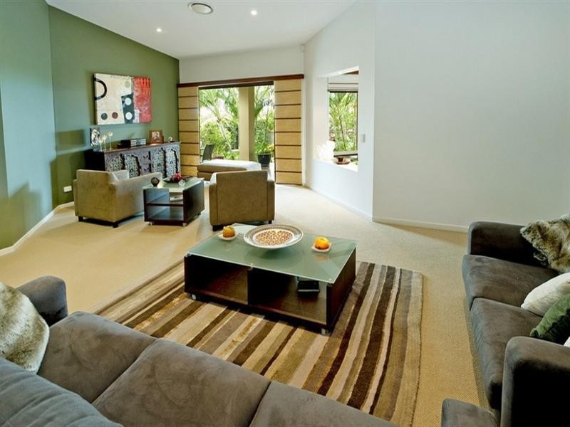 9 Mercure Place, Highland Park QLD 4211