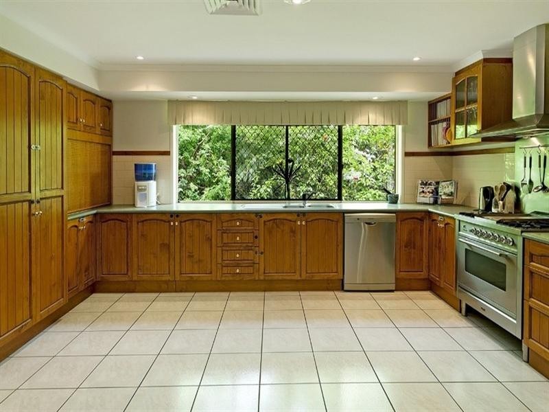 45 Rivertree Avenue, Helensvale QLD 4212