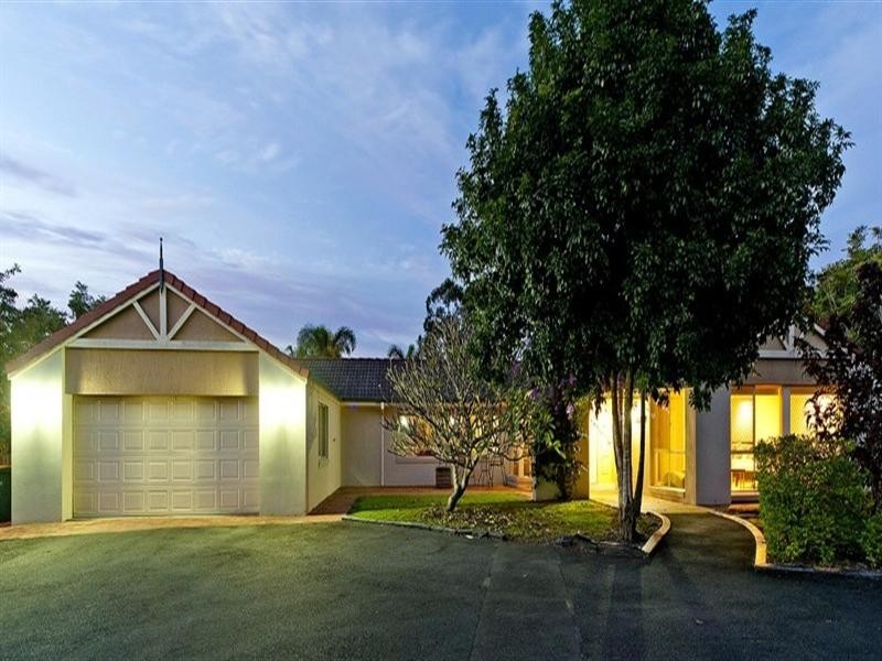 45 Rivertree Avenue, Helensvale QLD 4212