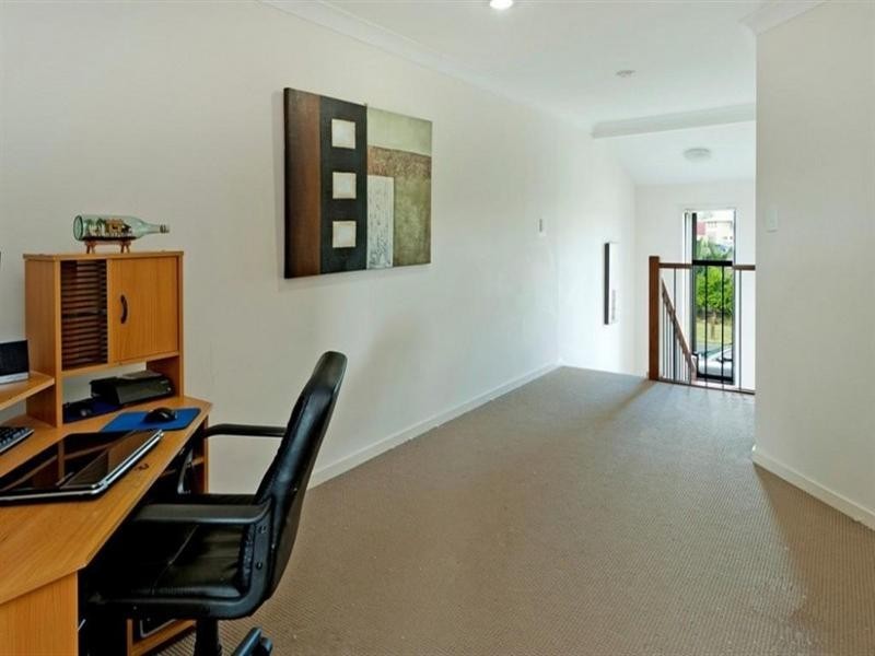 16 Red Baron Lane, Upper Coomera QLD 4209