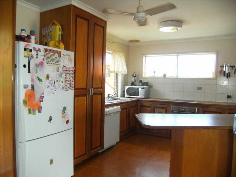 61 Eugaree Street, Southport QLD 4215