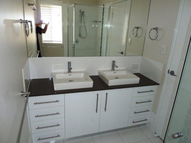 Pacific Pines QLD 4211