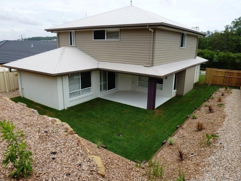 Pacific Pines QLD 4211