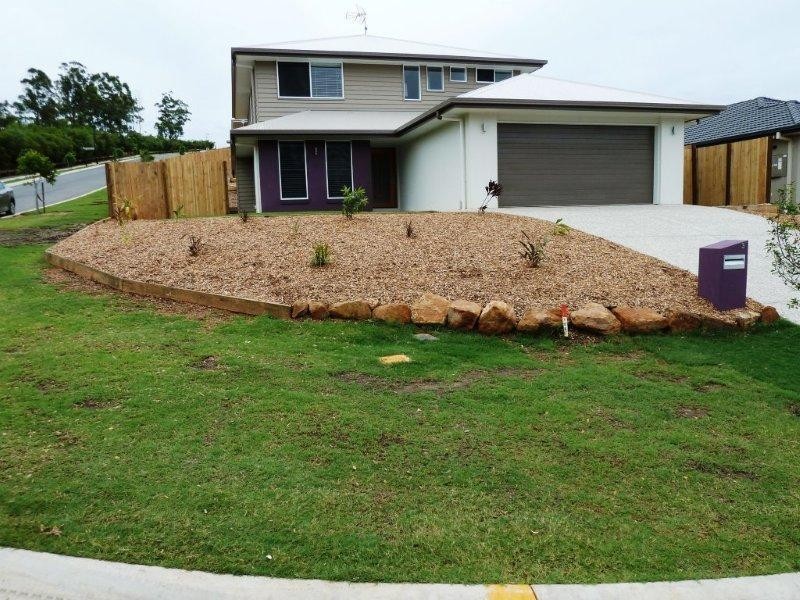 Pacific Pines QLD 4211