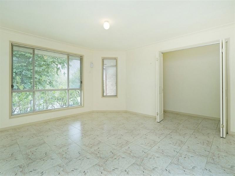 17 Western Way, Oxenford QLD 4210