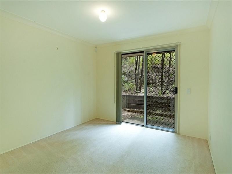 17 Western Way, Oxenford QLD 4210