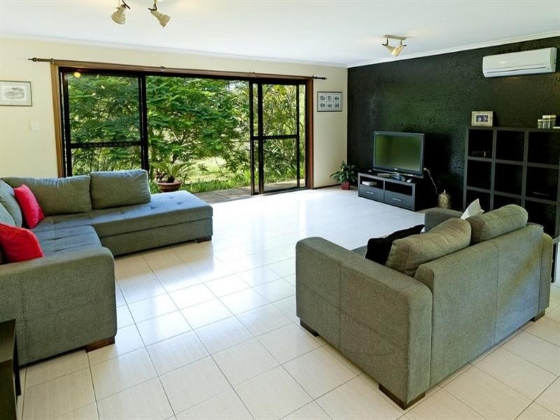 32 Riverlea Waters Drive, Nerang QLD 4211