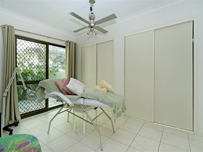 14 Woodford Road, Helensvale QLD 4212