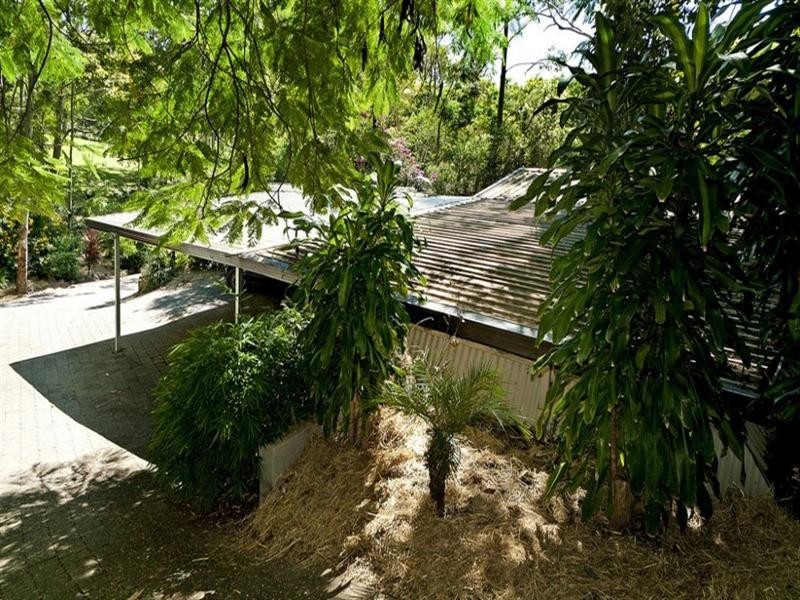 14 Woodford Road, Helensvale QLD 4212