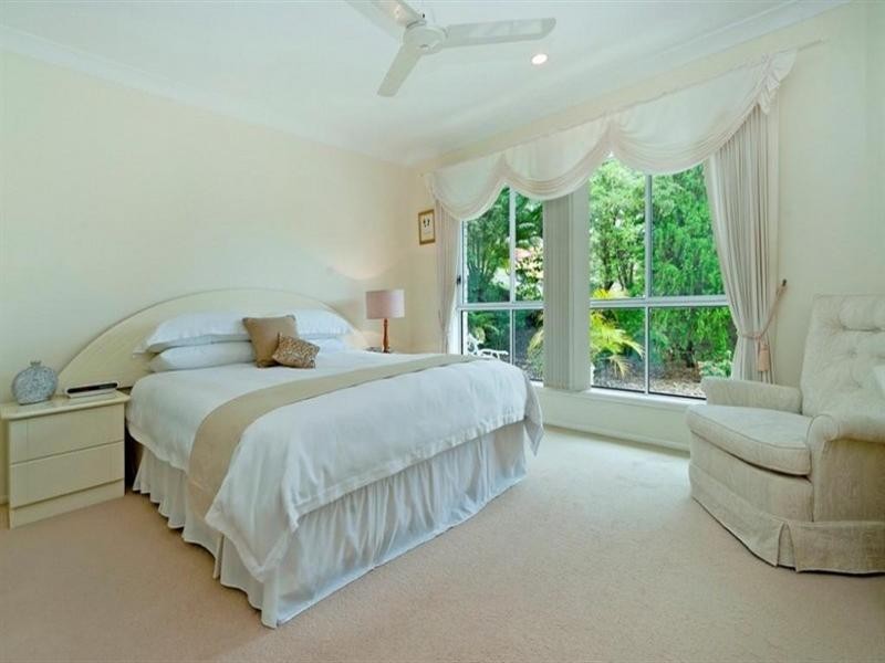 12 Malekula Rise, Pacific Pines QLD 4211