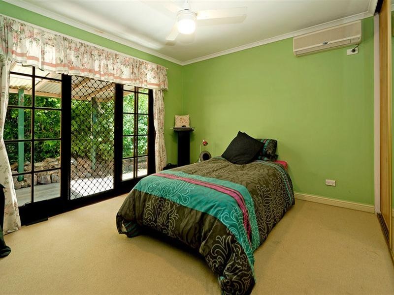 12 Nowra Court, Helensvale QLD 4212