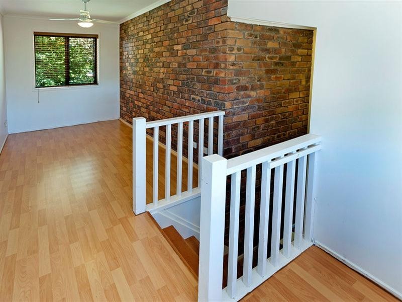 12 Nowra Court, Helensvale QLD 4212