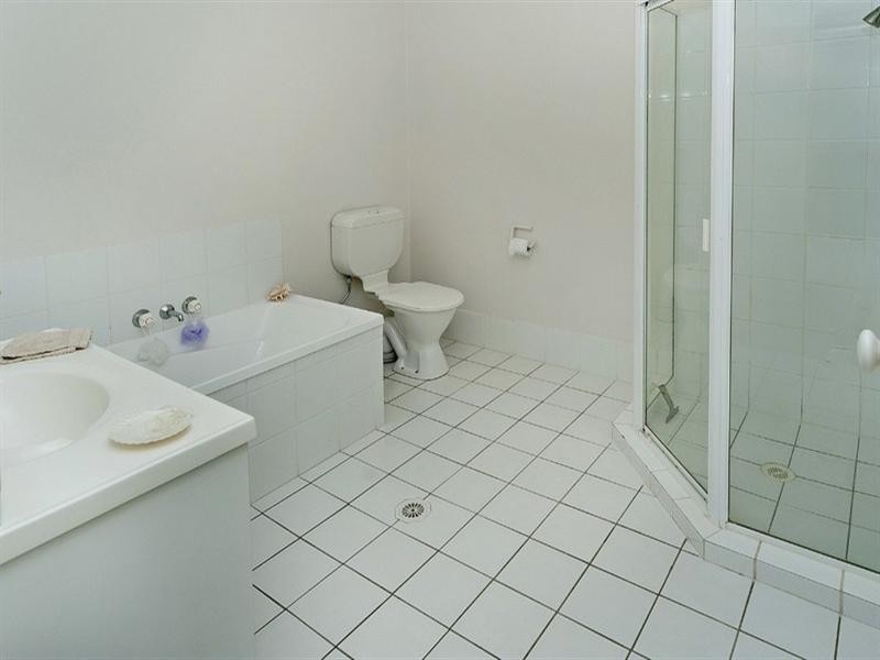 1052/6 Crestridge Crescent, Oxenford QLD 4210