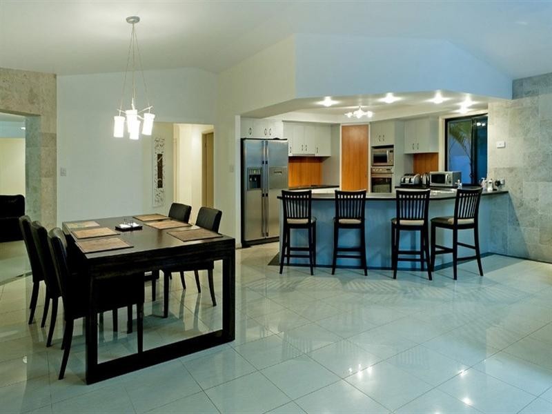 10 The Peninsula, Helensvale QLD 4212