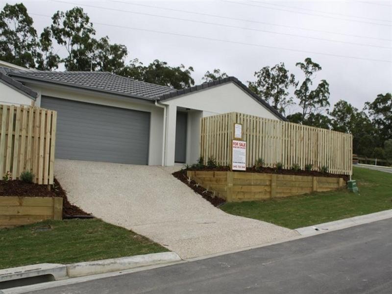 Pacific Pines QLD 4211