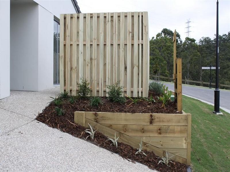 Pacific Pines QLD 4211