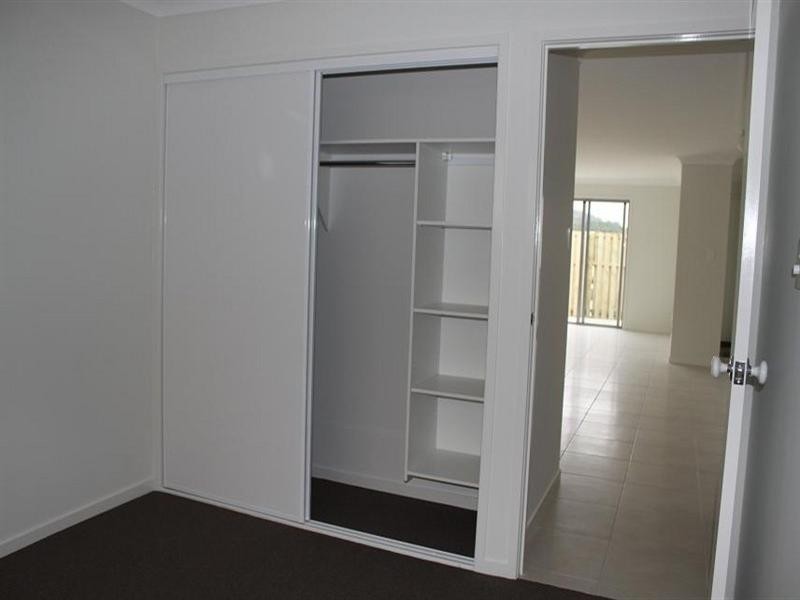 Pacific Pines QLD 4211