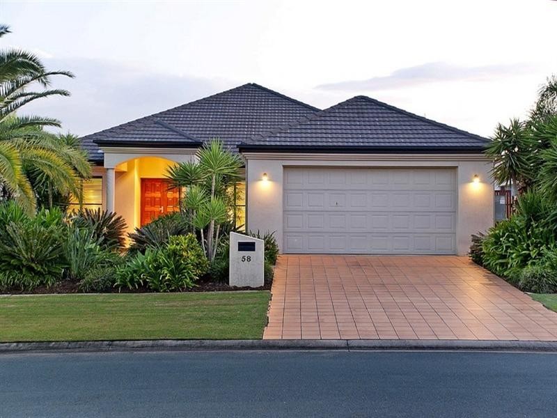 58 The Peninsula, Helensvale QLD 4212