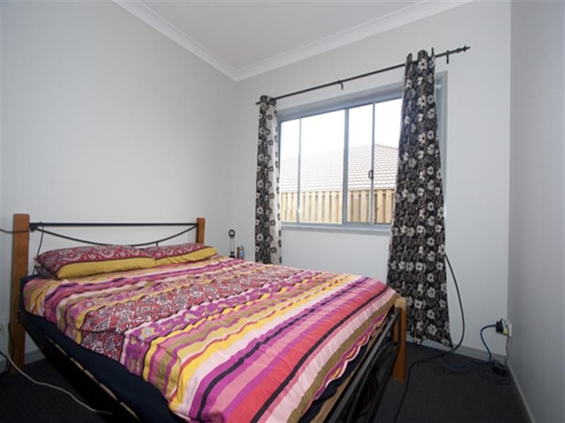 30 Faraday Crescent, Pacific Pines QLD 4211