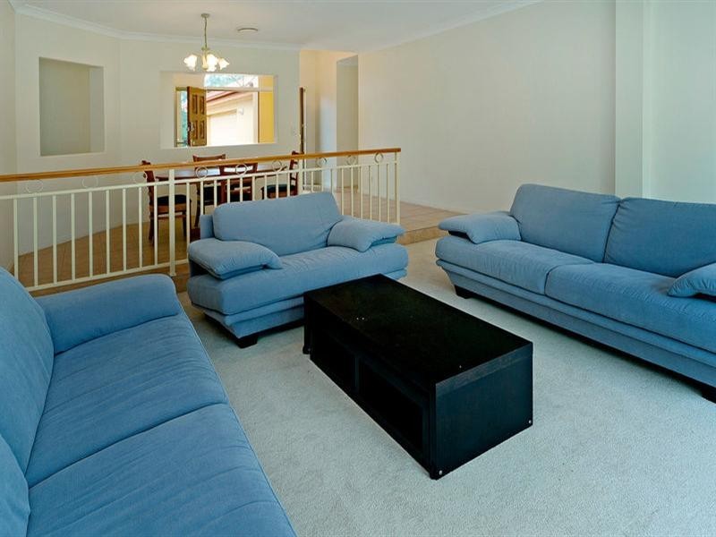 3154 Riverleigh Drive, Hope Island QLD 4212