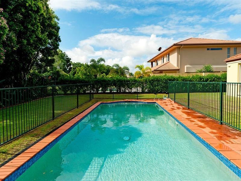 3154 Riverleigh Drive, Hope Island QLD 4212