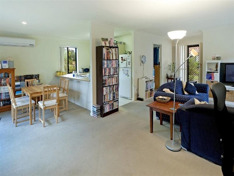 32/24 Amsonia Court, Arundel QLD 4214