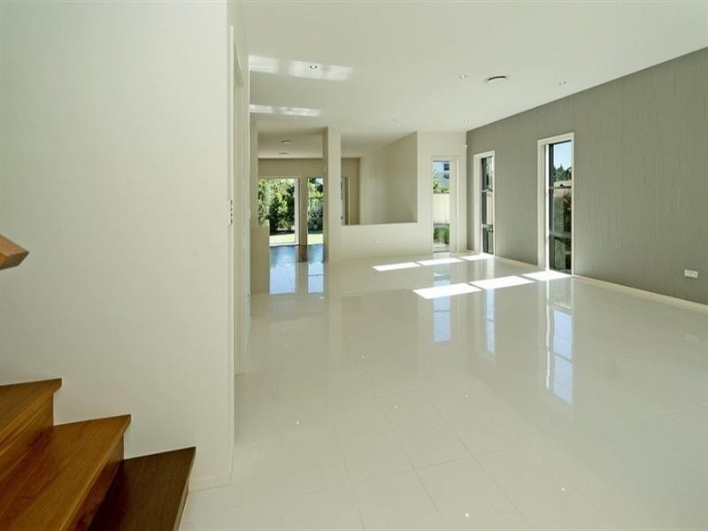 2/7006 Vista Drive, Benowa QLD 4217