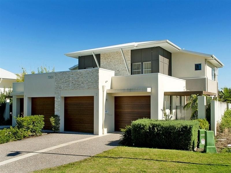 2/7006 Vista Drive, Benowa QLD 4217