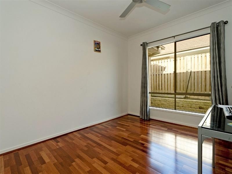 46 Faraday Crescent, Pacific Pines QLD 4211