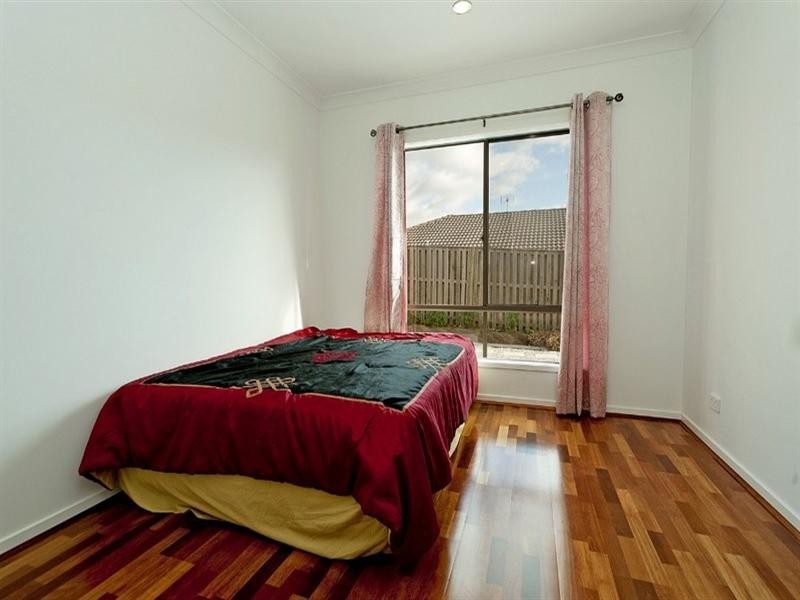 46 Faraday Crescent, Pacific Pines QLD 4211