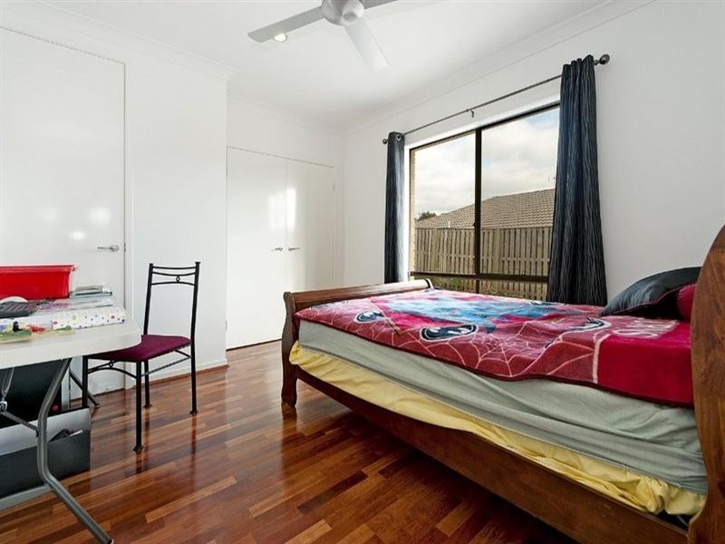 46 Faraday Crescent, Pacific Pines QLD 4211