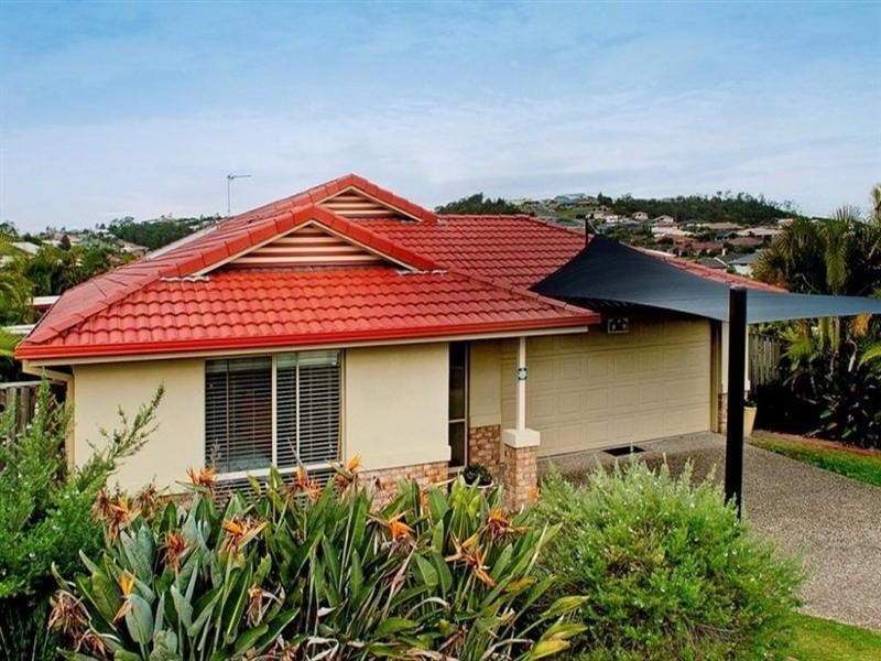 30 McRae Circuit, Pacific Pines QLD 4211