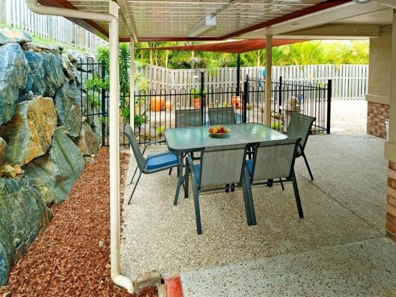 30 McRae Circuit, Pacific Pines QLD 4211