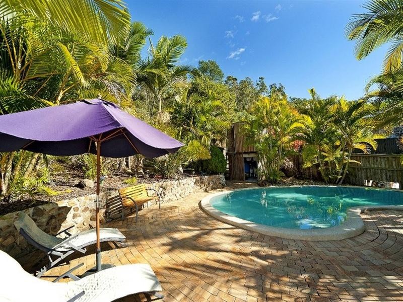12 Moorea Court, Pacific Pines QLD 4211