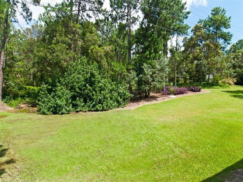 105-107 Glade Drive, Gaven QLD 4211