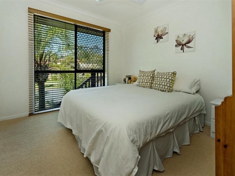 23 California Drive, Oxenford QLD 4210