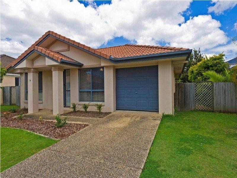 9/2 Anaheim Drive, Helensvale QLD 4212