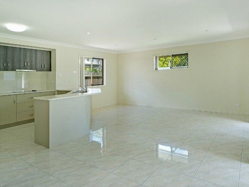 7 Sulzberger Court, Flinders View QLD 4305