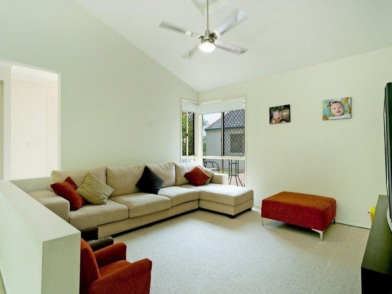 45 Rivertree Avenue, Helensvale QLD 4212