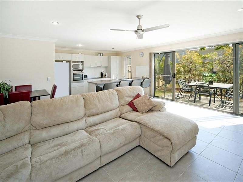 18 Moonlight Lane, Coomera QLD 4209