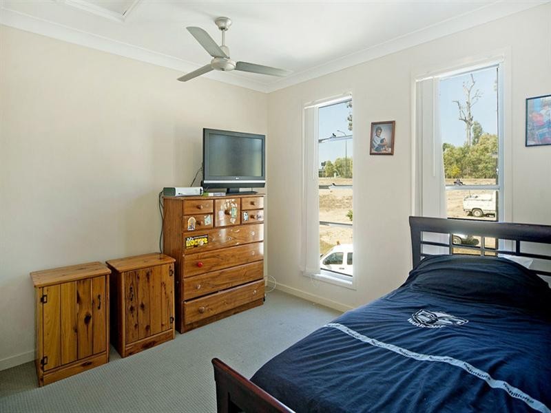 18 Moonlight Lane, Coomera QLD 4209