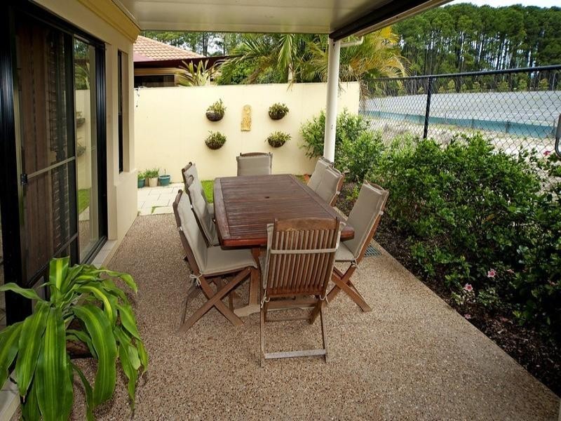 34/38 Caseys Road, Hope Island QLD 4212