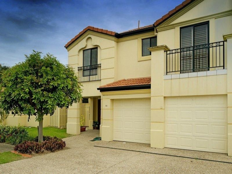 34/38 Caseys Road, Hope Island QLD 4212