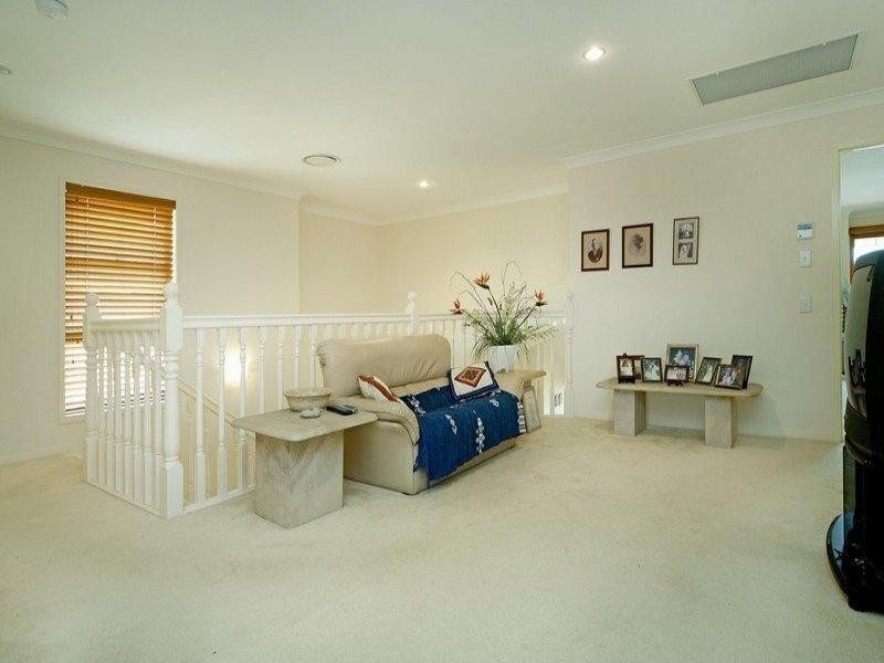 34/38 Caseys Road, Hope Island QLD 4212