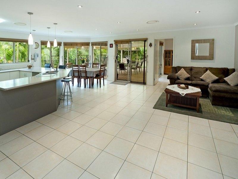 22 Mulwala Street, Maudsland QLD 4210