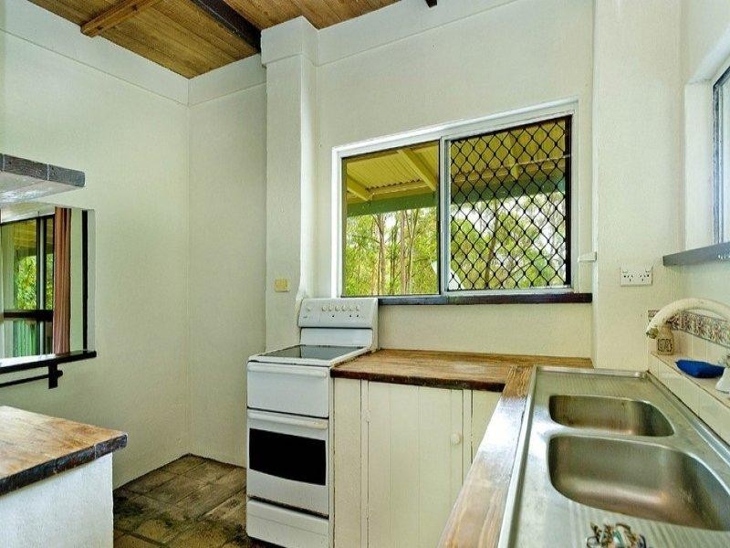 1684 Tamborine-Oxenford Road, Wongawallan QLD 4210